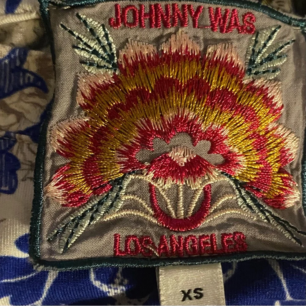 Johnny Was Shellinay Favorite Short Crew Swing Shirt Tee Blue Pink Top - Picture 4 of 10